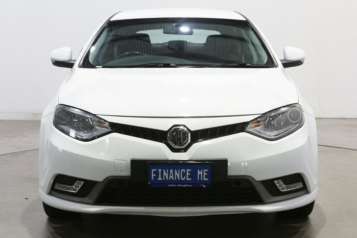 2018 MG GS Core SAS2