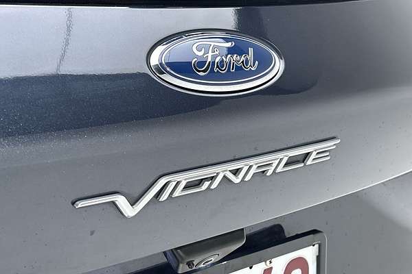 2020 Ford Escape Vignale ZH