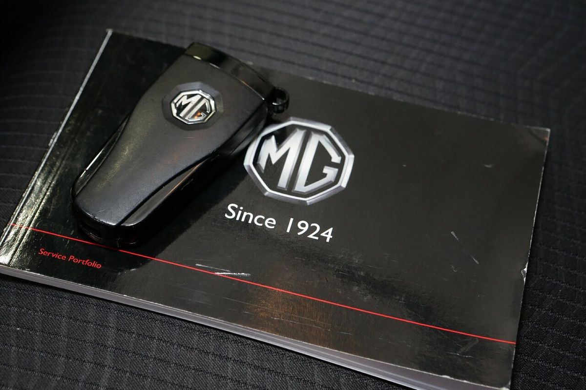 2018 MG GS Core SAS2