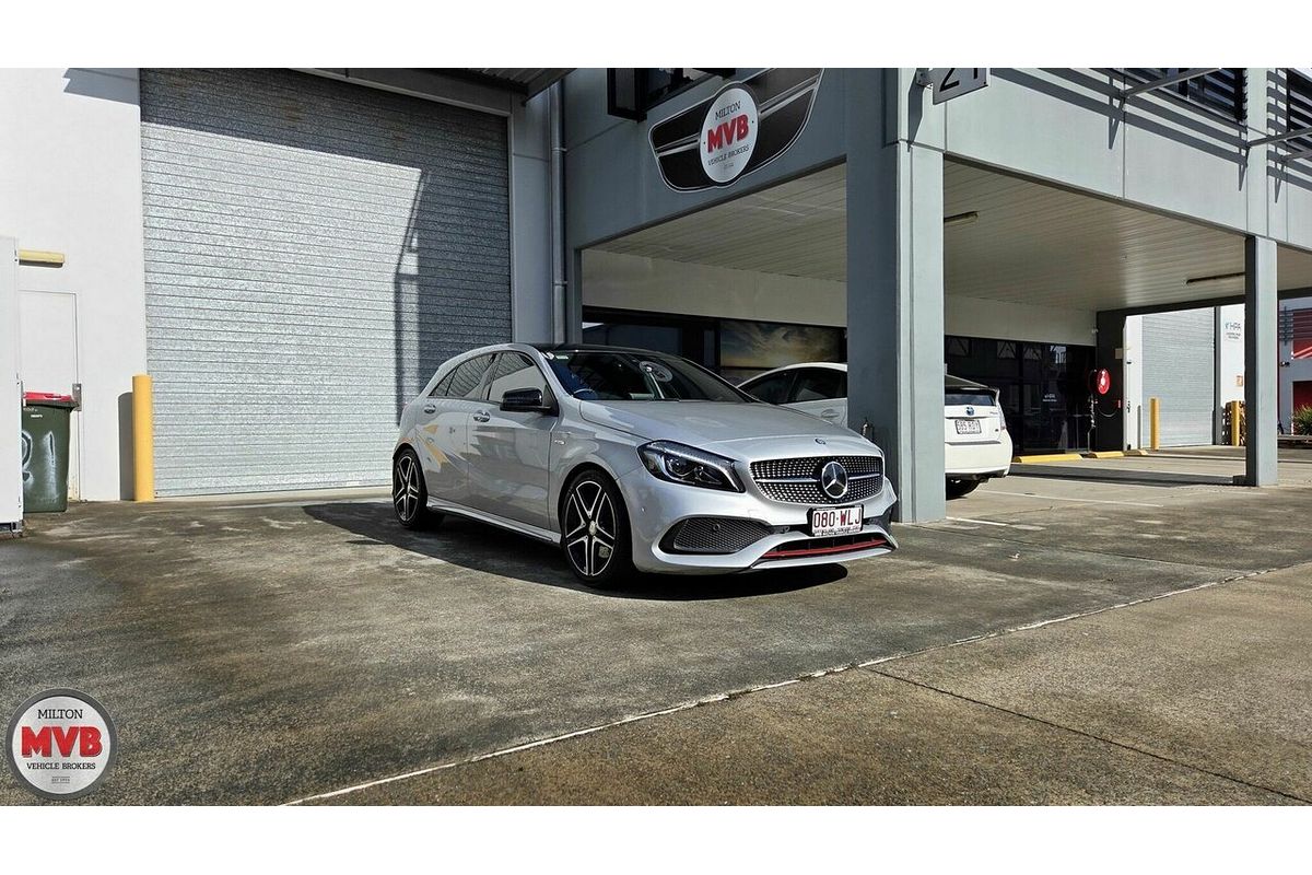 2015 Mercedes-Benz 250 Sport 4Matic 176 MY16