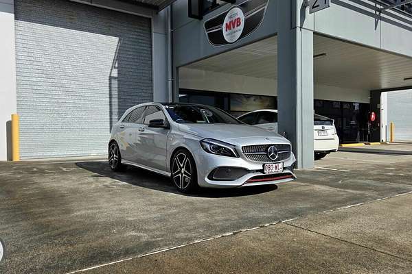 2015 Mercedes-Benz 250 Sport 4Matic 176 MY16