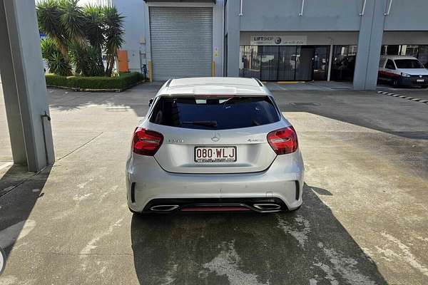 2015 Mercedes-Benz 250 Sport 4Matic 176 MY16