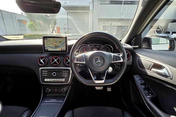 2015 Mercedes-Benz 250 Sport 4Matic 176 MY16