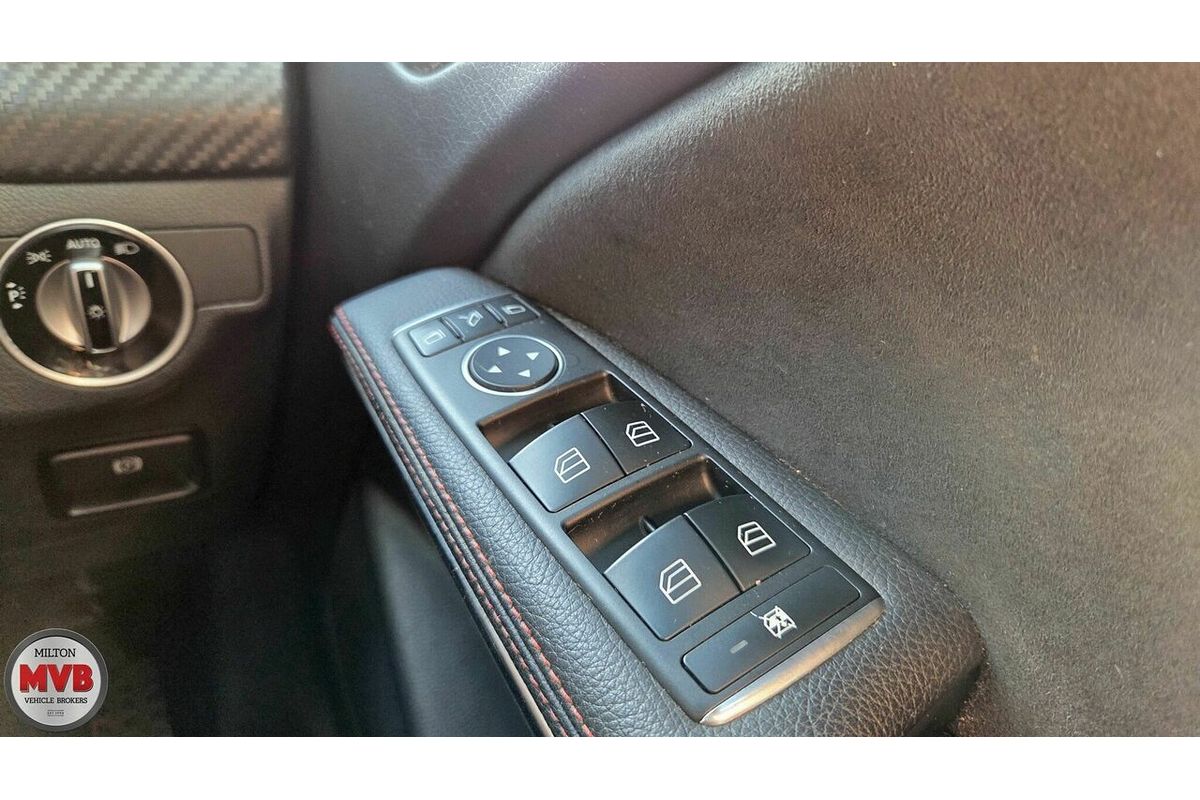2015 Mercedes-Benz 250 Sport 4Matic 176 MY16