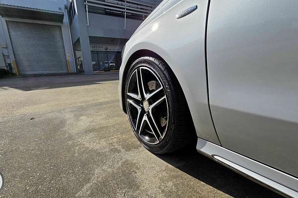 2015 Mercedes-Benz 250 Sport 4Matic 176 MY16