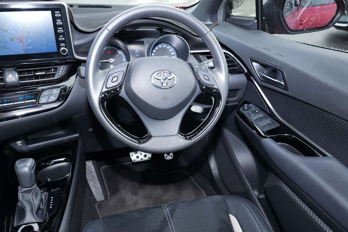 2022 Toyota C-HR GR Sport ZYX10R