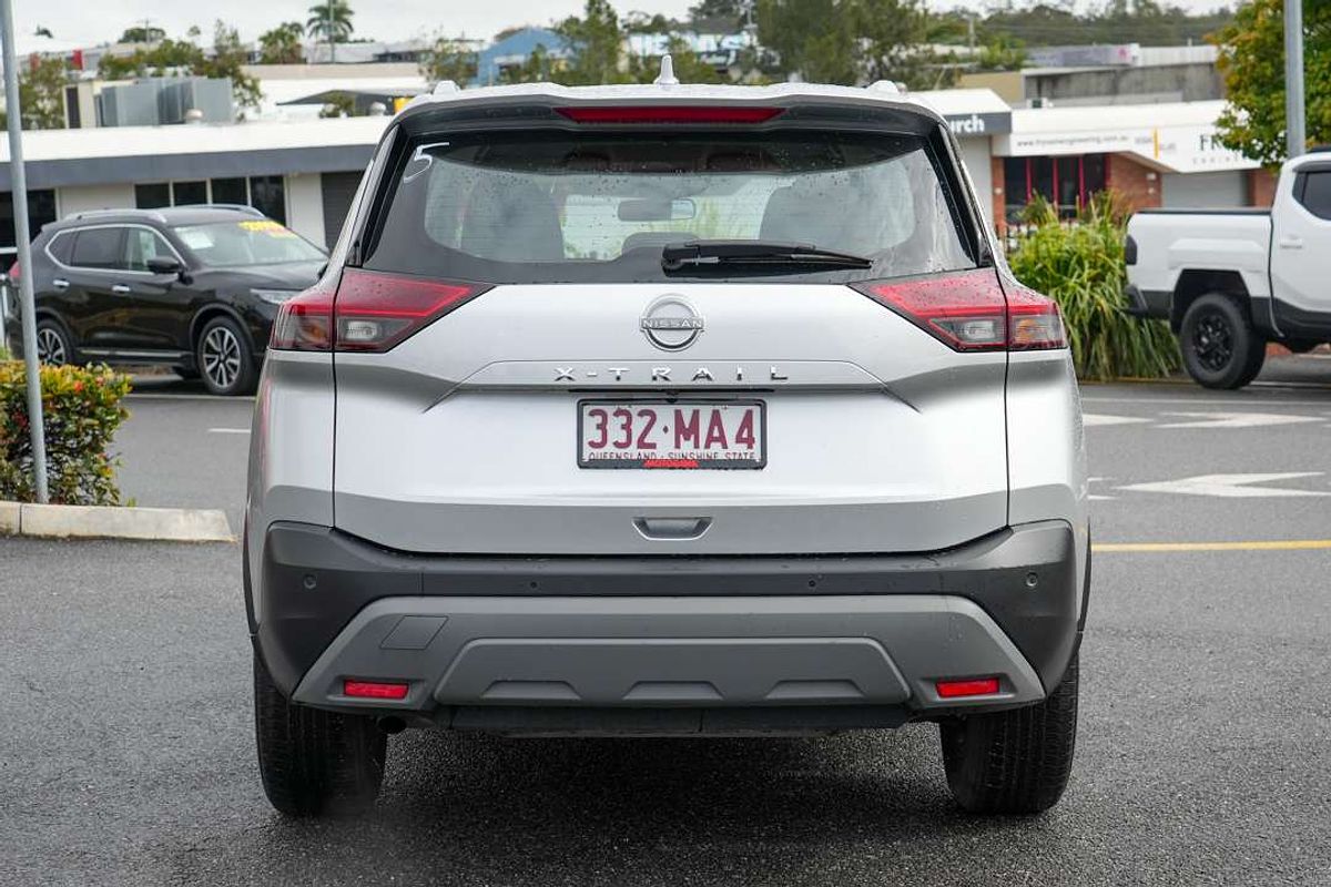 2024 Nissan X-TRAIL ST T33