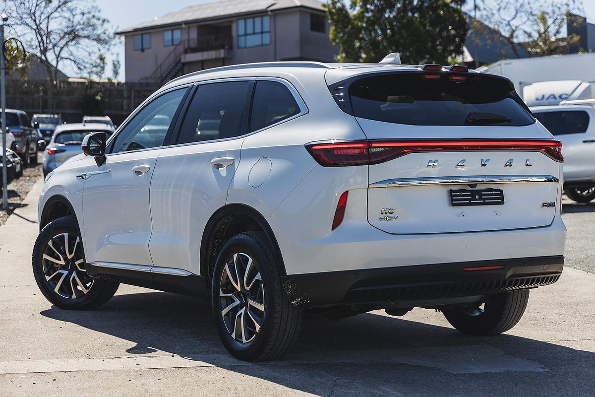2022 GWM H6 Lux B01