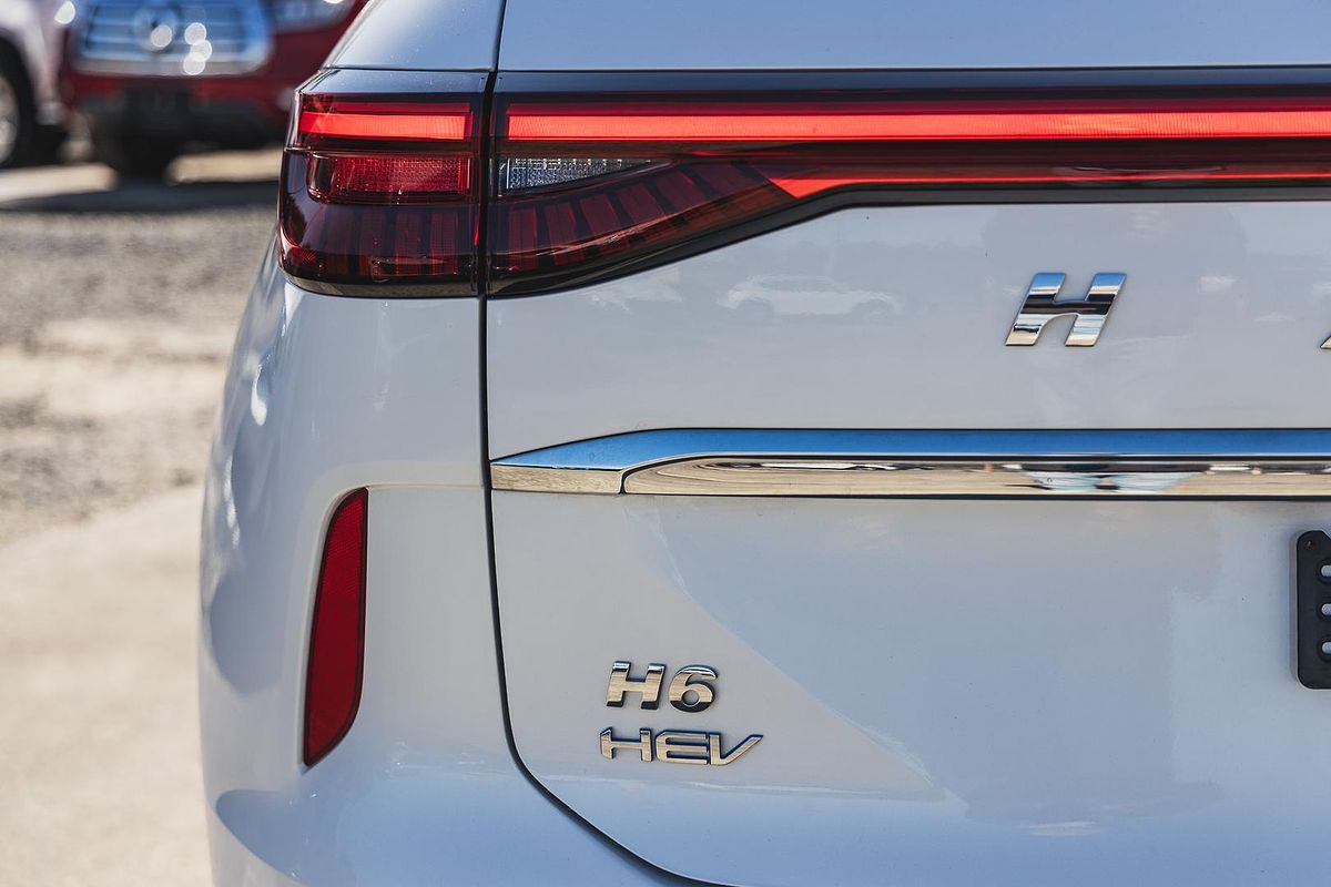 2022 GWM H6 Lux B01