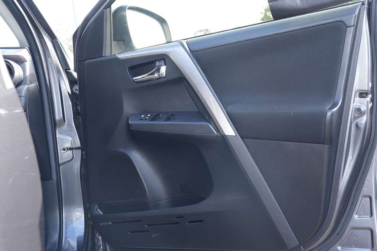 2018 Toyota RAV4 GXL ZSA42R
