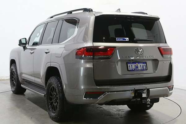2024 Toyota Landcruiser Sahara ZX FJA300R