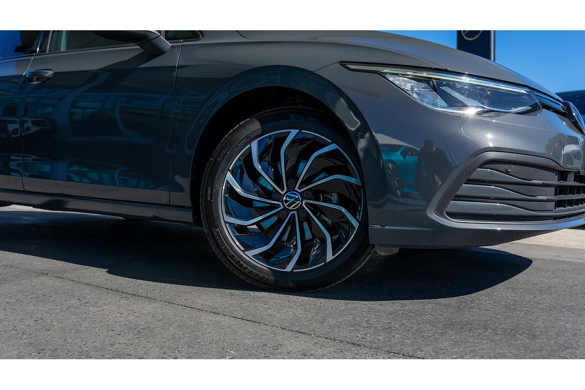 2022 Volkswagen Golf 110TSI Life 8