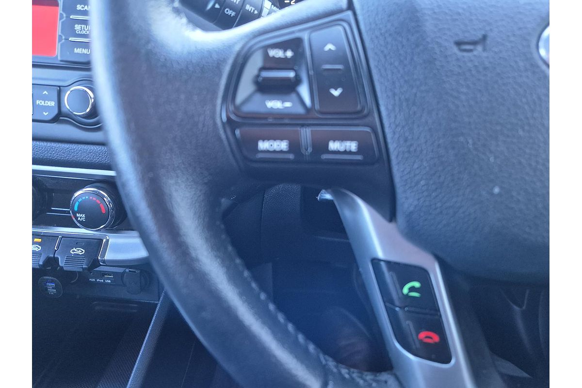 2012 Kia Rio Si UB