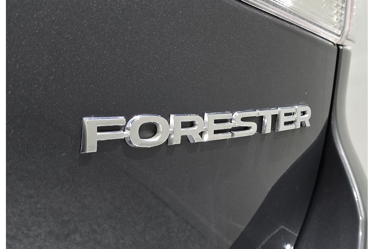 2023 Subaru Forester 2.5i S5