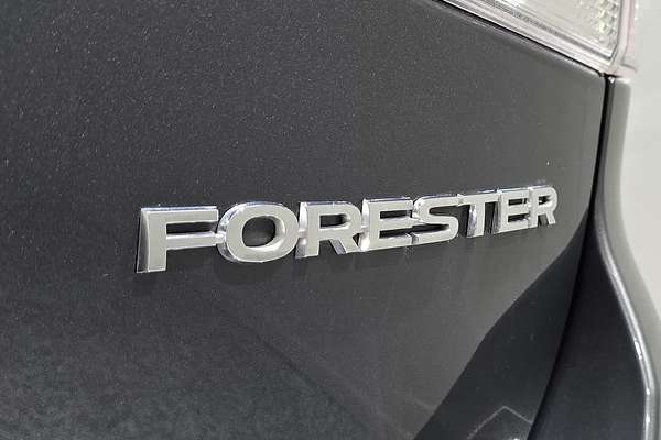 2023 Subaru Forester 2.5i S5