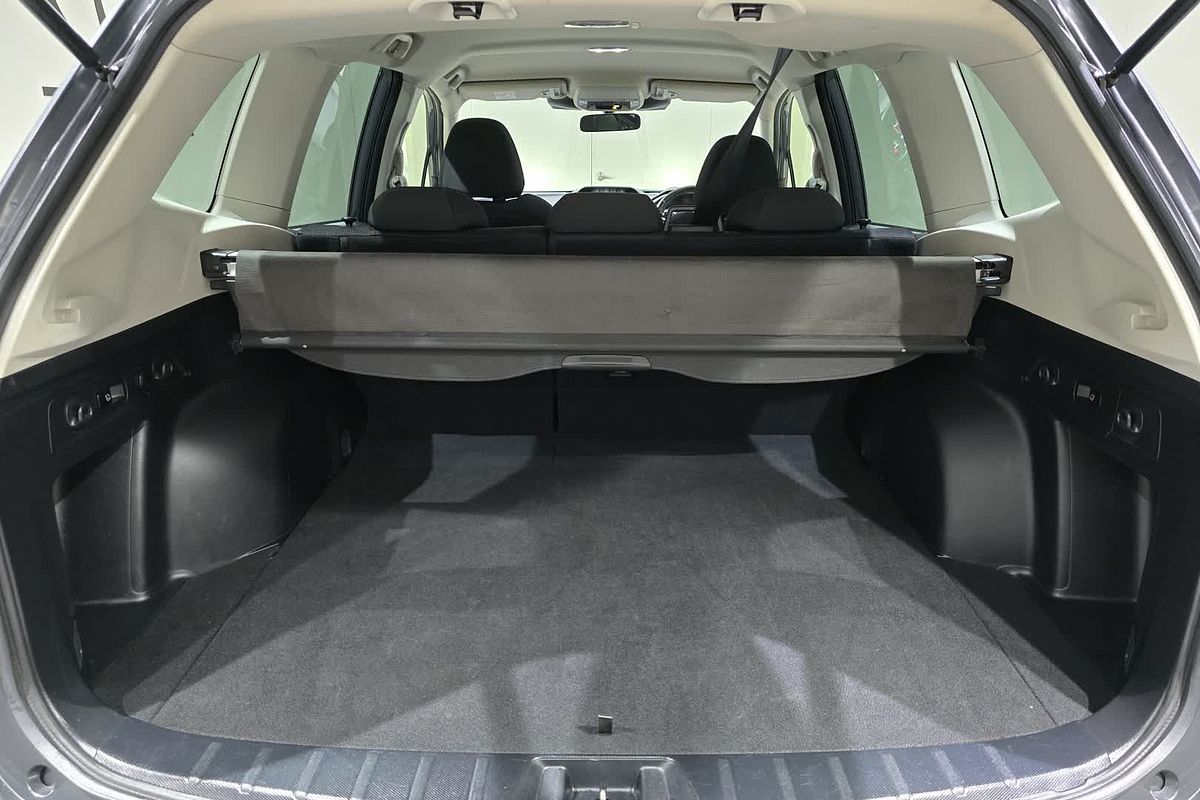 2023 Subaru Forester 2.5i S5