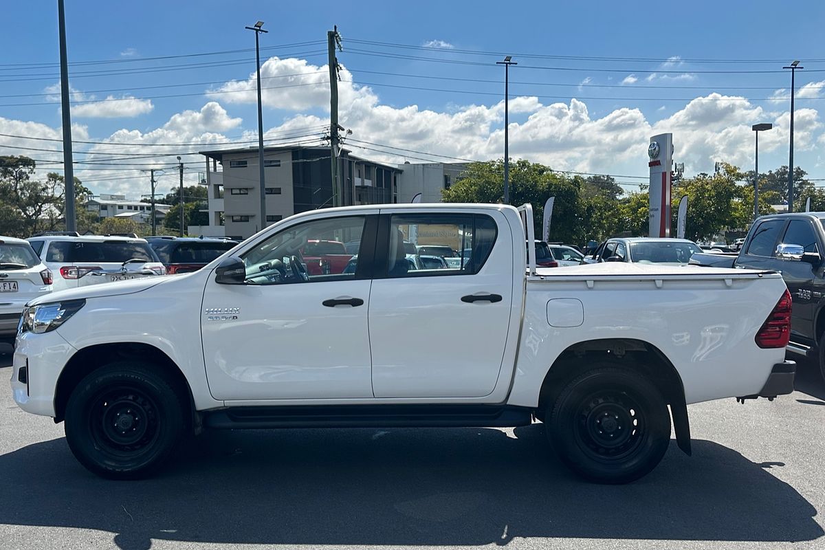 2018 Toyota Hilux SR GUN126R