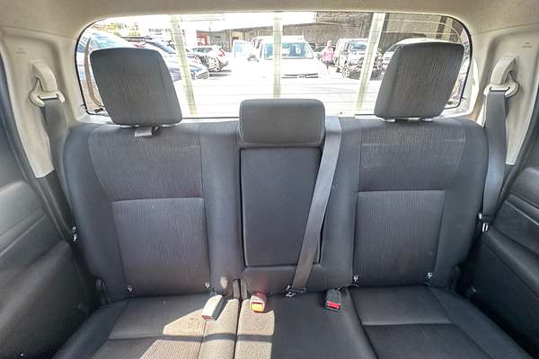 2018 Toyota Hilux SR GUN126R