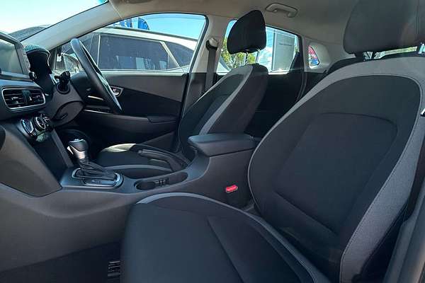 2020 Hyundai Kona Go OS.3