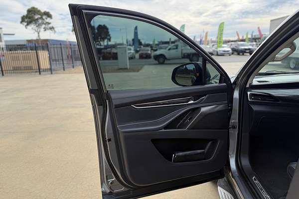 2021 LDV D90 Executive SV9A