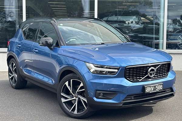 2020 Volvo XC40 T5 R-Design