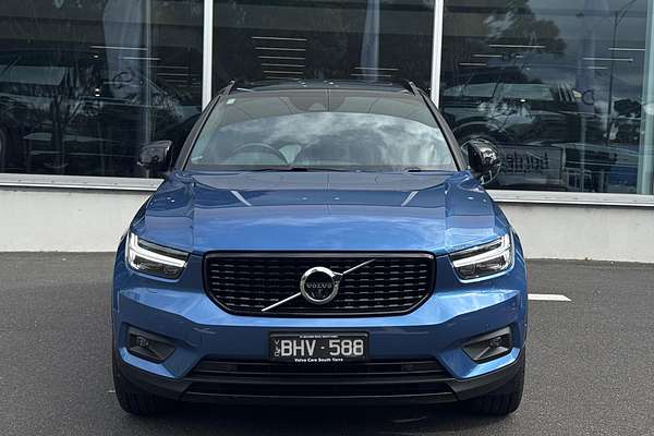 2020 Volvo XC40 T5 R-Design