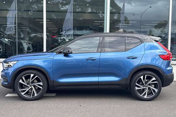 2020 Volvo XC40 T5 R-Design