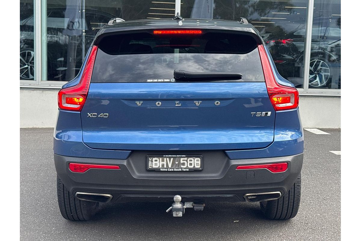2020 Volvo XC40 T5 R-Design