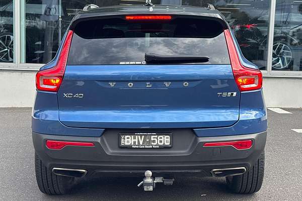2020 Volvo XC40 T5 R-Design