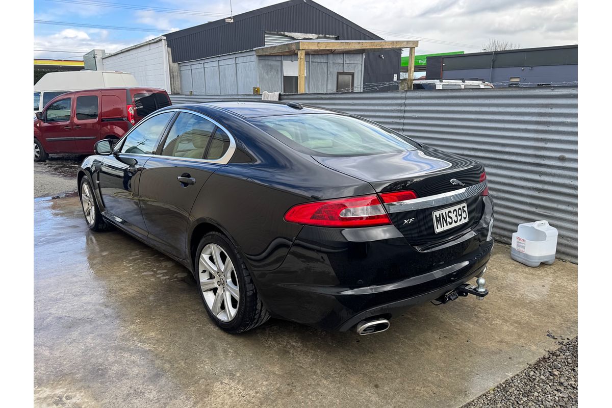 2010 Jaguar XF LUXURY V6