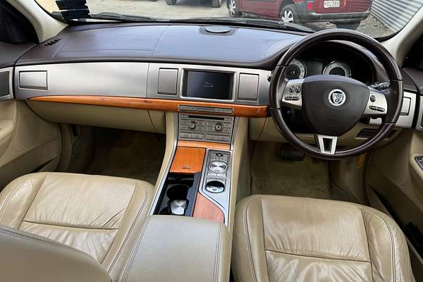 2010 Jaguar XF LUXURY V6