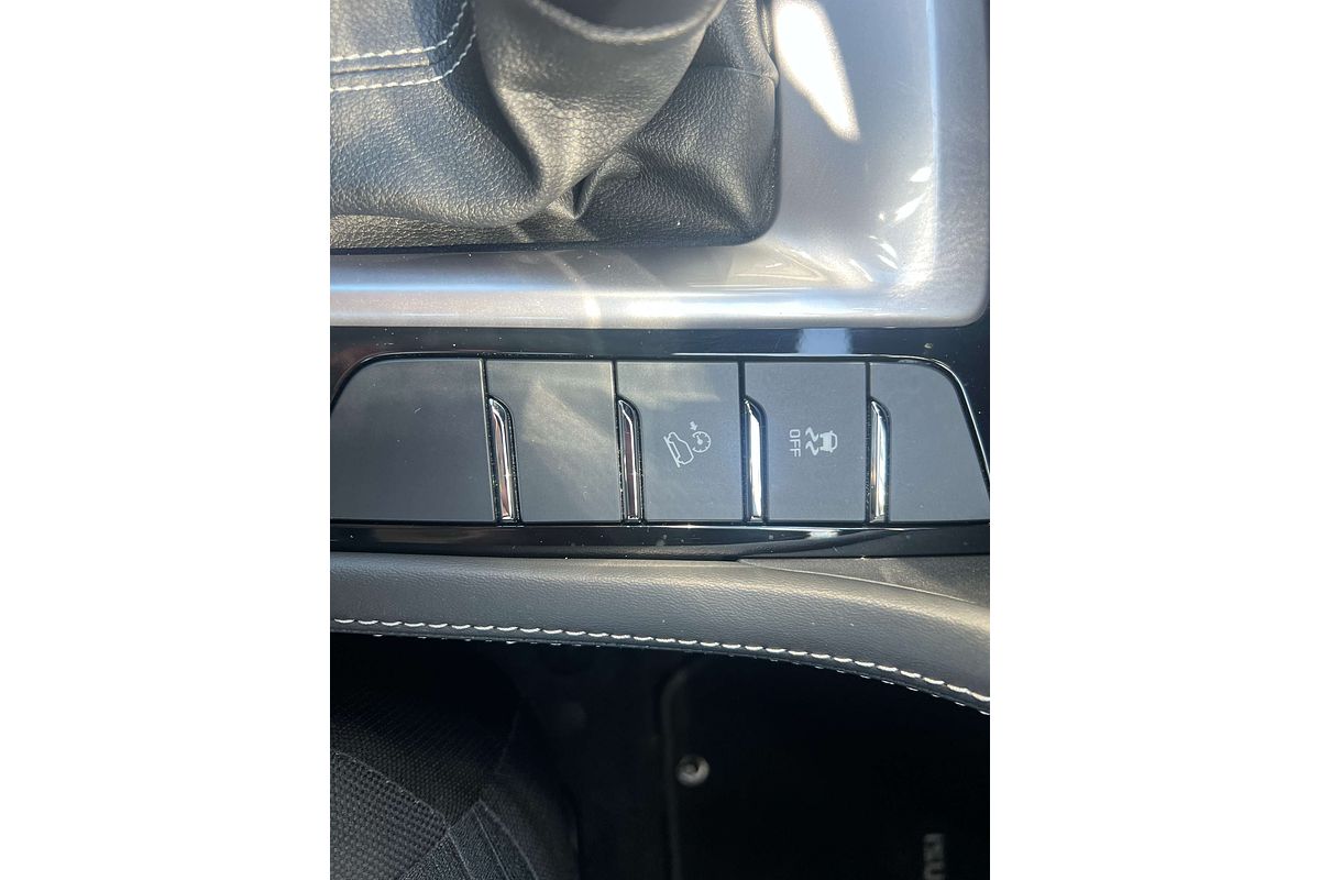 2022 Isuzu MU-X LS-U