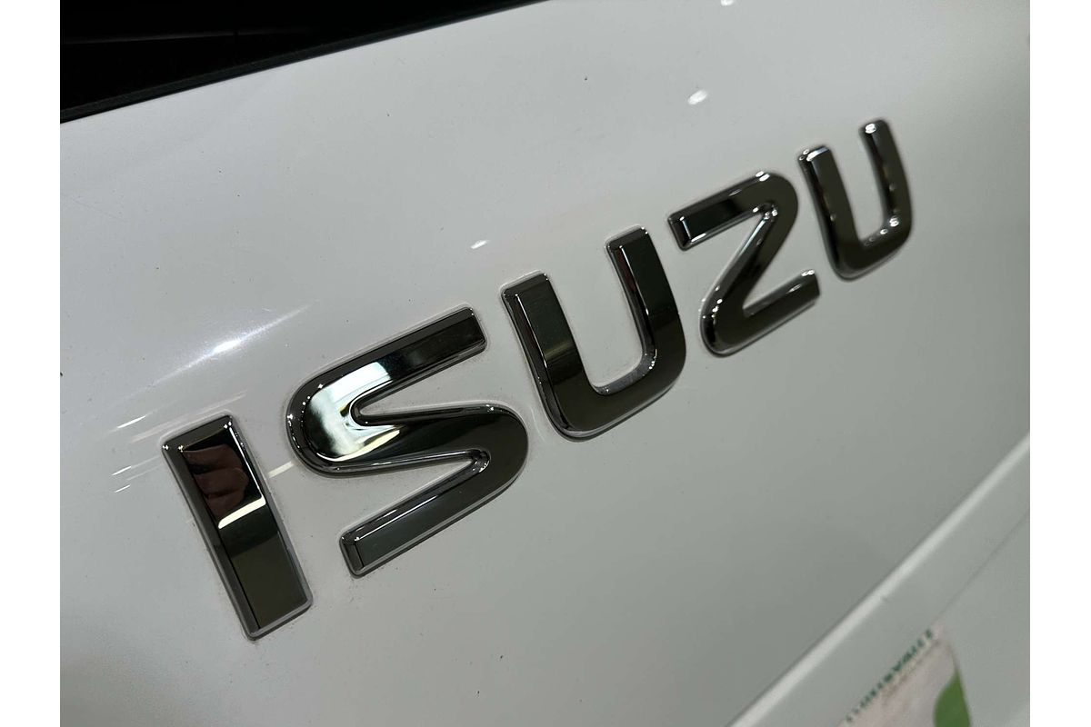 2021 Isuzu MU-X LS-M