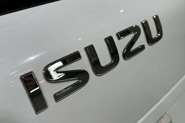 2021 Isuzu MU-X LS-M