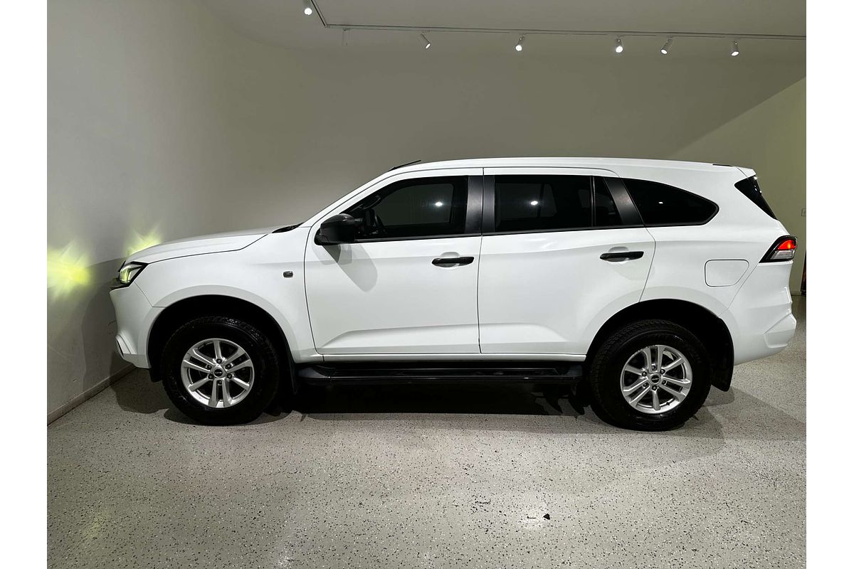 2021 Isuzu MU-X LS-M
