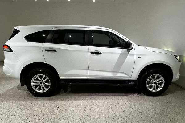 2021 Isuzu MU-X LS-M
