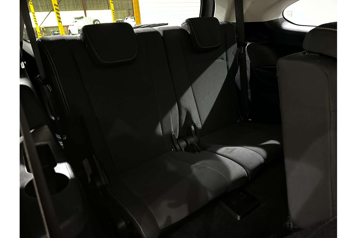 2021 Isuzu MU-X LS-M