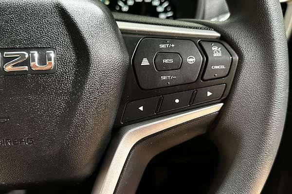 2021 Isuzu MU-X LS-M