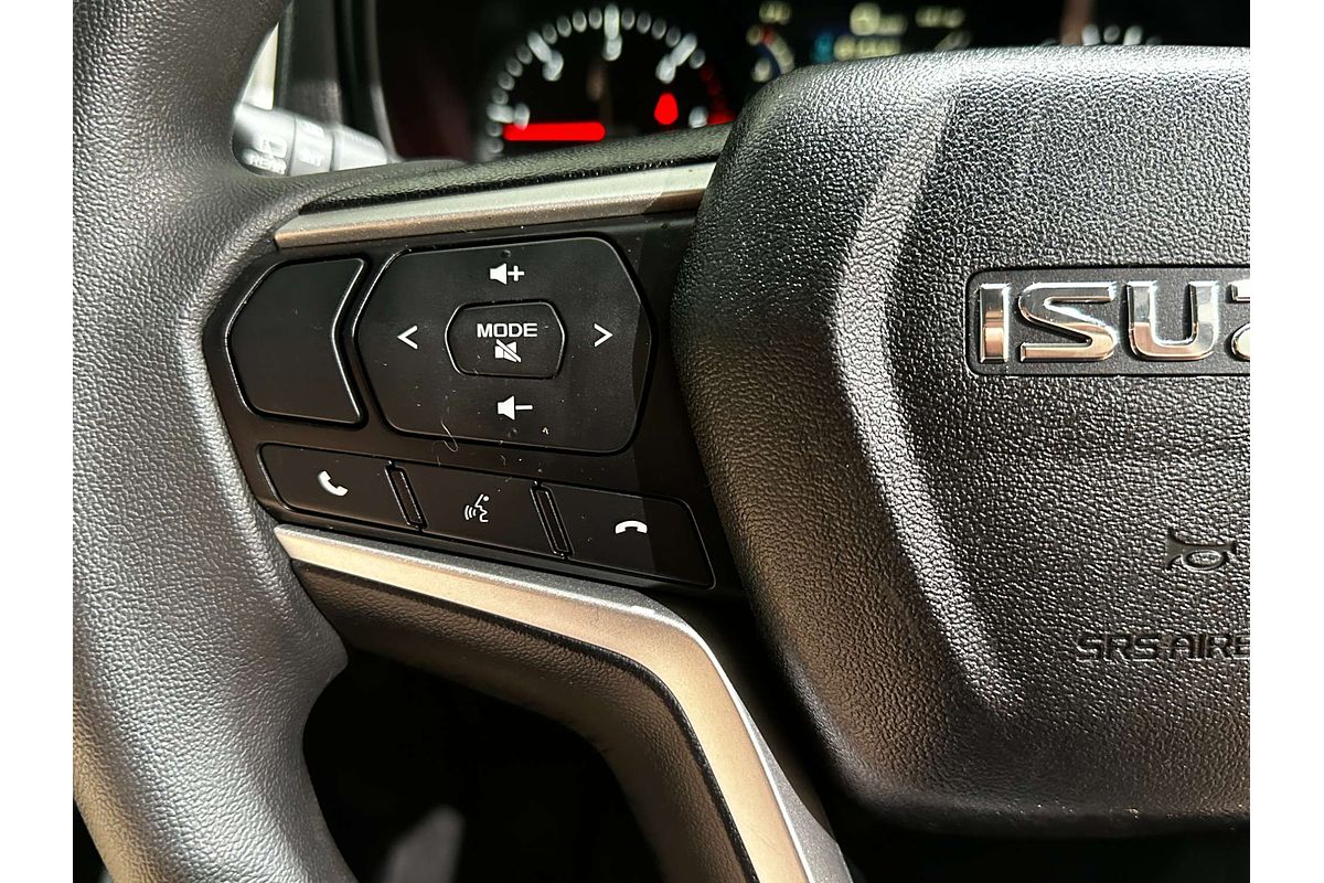 2021 Isuzu MU-X LS-M