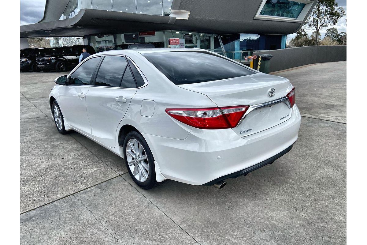 2017 Toyota Camry Atara S ASV50R