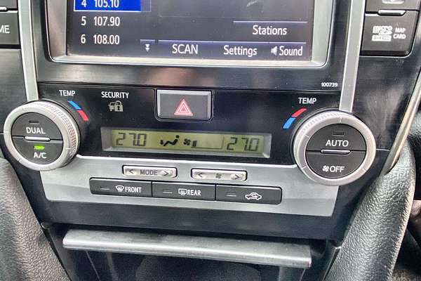2017 Toyota Camry Atara S ASV50R