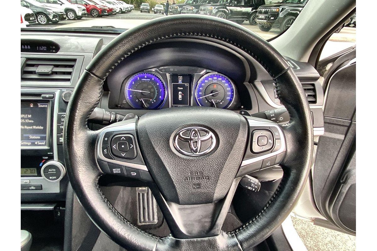 2017 Toyota Camry Atara S ASV50R