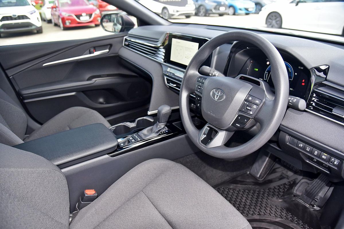 2024 Toyota Camry Ascent AXVH80R