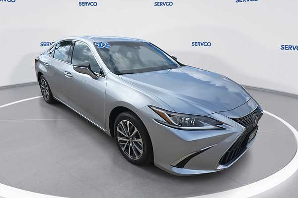 2022 Lexus ES