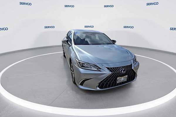 2022 Lexus ES