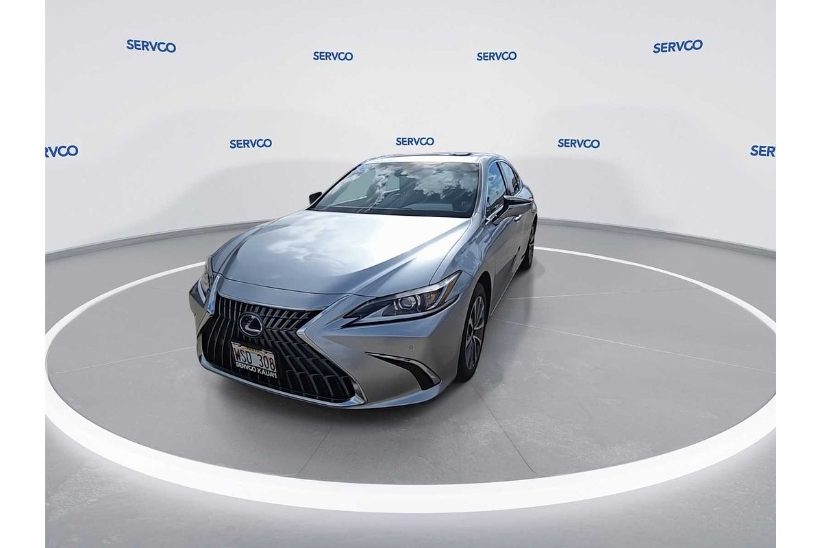 2022 Lexus ES