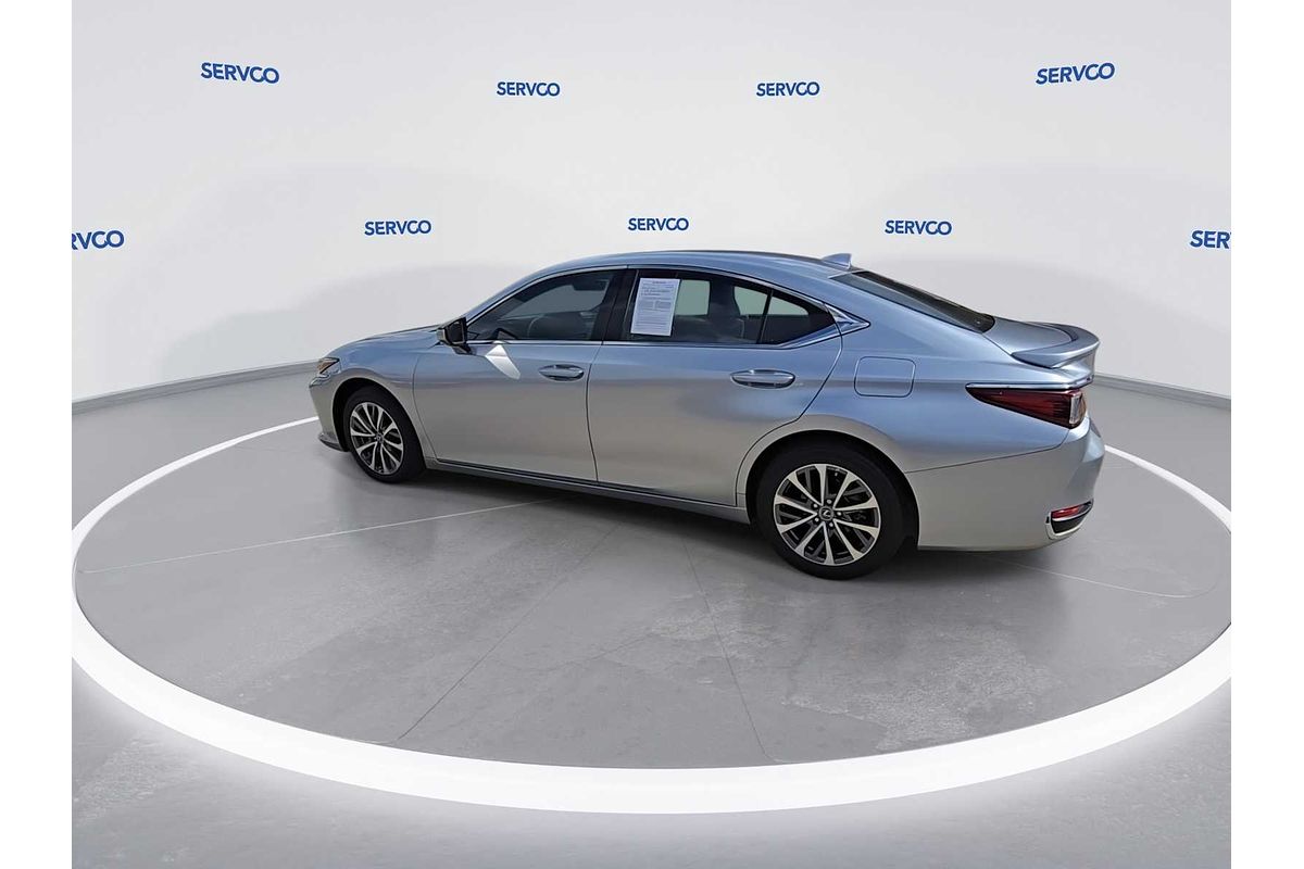 2022 Lexus ES