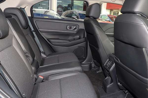 2023 Honda HR-V e:HEV L