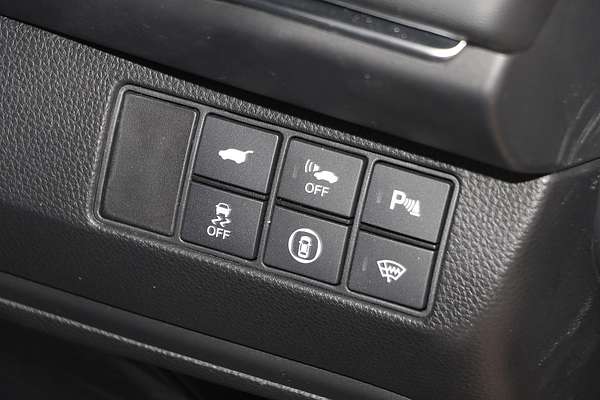 2023 Honda HR-V e:HEV L