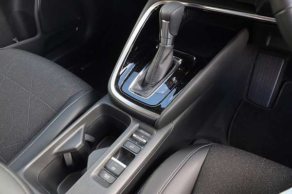 2023 Honda HR-V e:HEV L